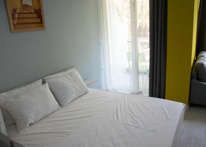 Daire Siyana Varna-free Parking