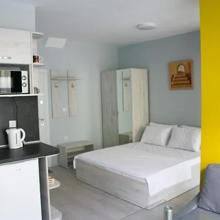 Siyana Varna-free Parking Appartamento *