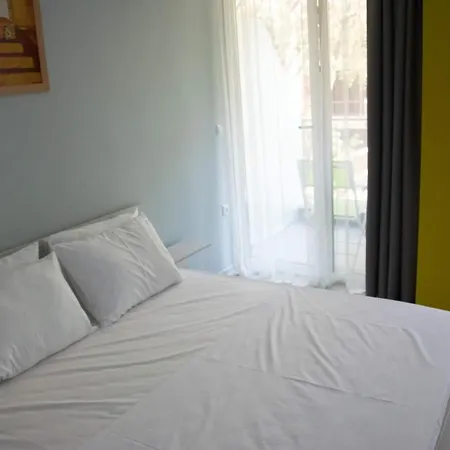 Apartment Siyana Varna-free Parking